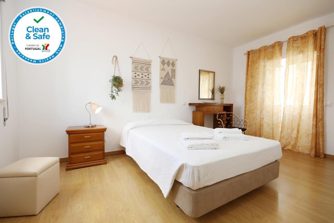 Z - Gil Vicente Guest Rooms لاغوس الغرفة الصورة